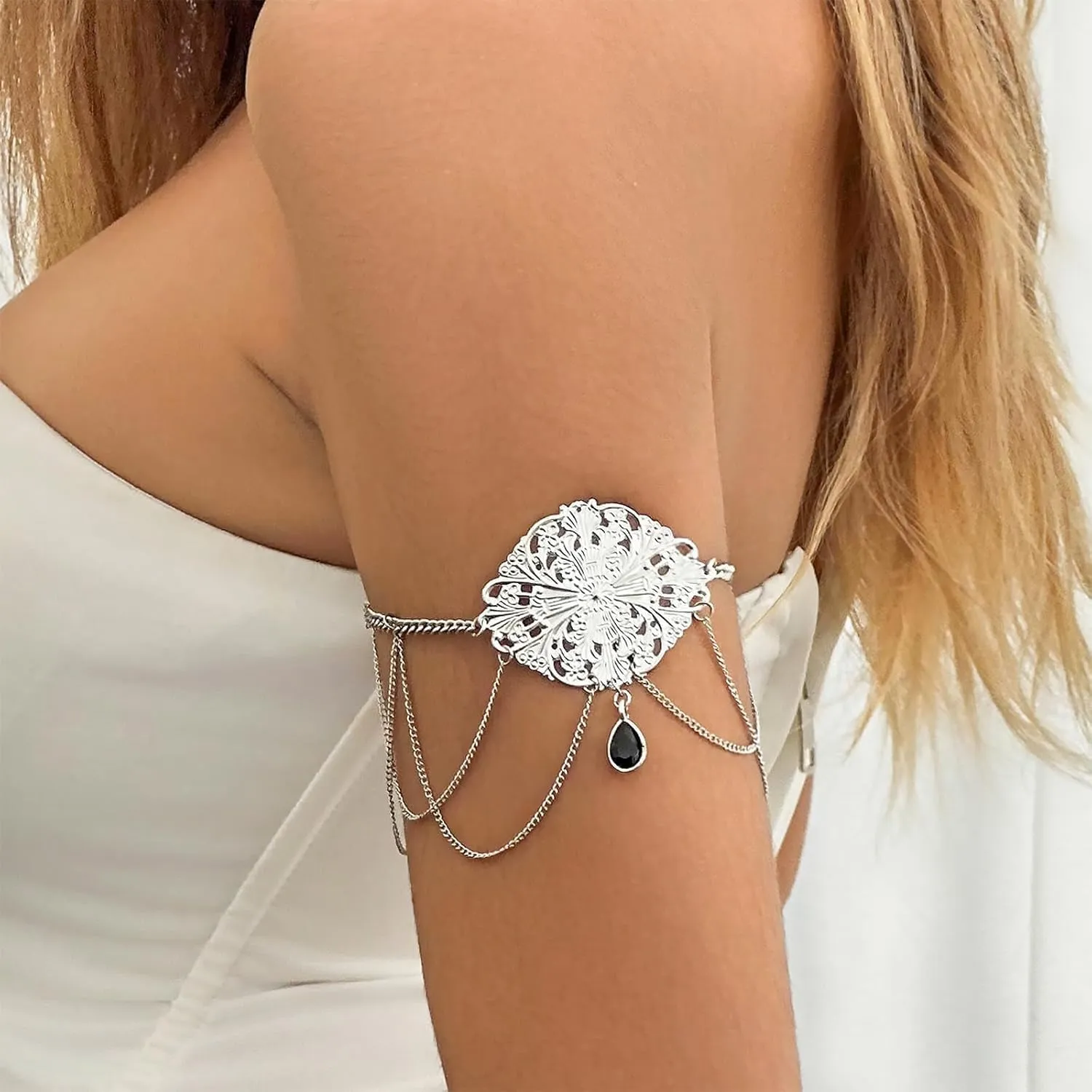 Arm Cuff for Women Punk Gothic Jewelry Upper Arm Cuff Jewelry Gold Cuff Bangles Bracelet Summer Beach Essentials 2025