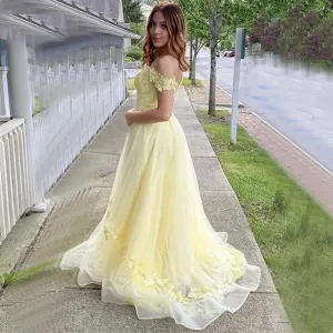 Baby Yellow Lace Top Sweetheart A-line Organza A-line Elegant Long Prom Dress