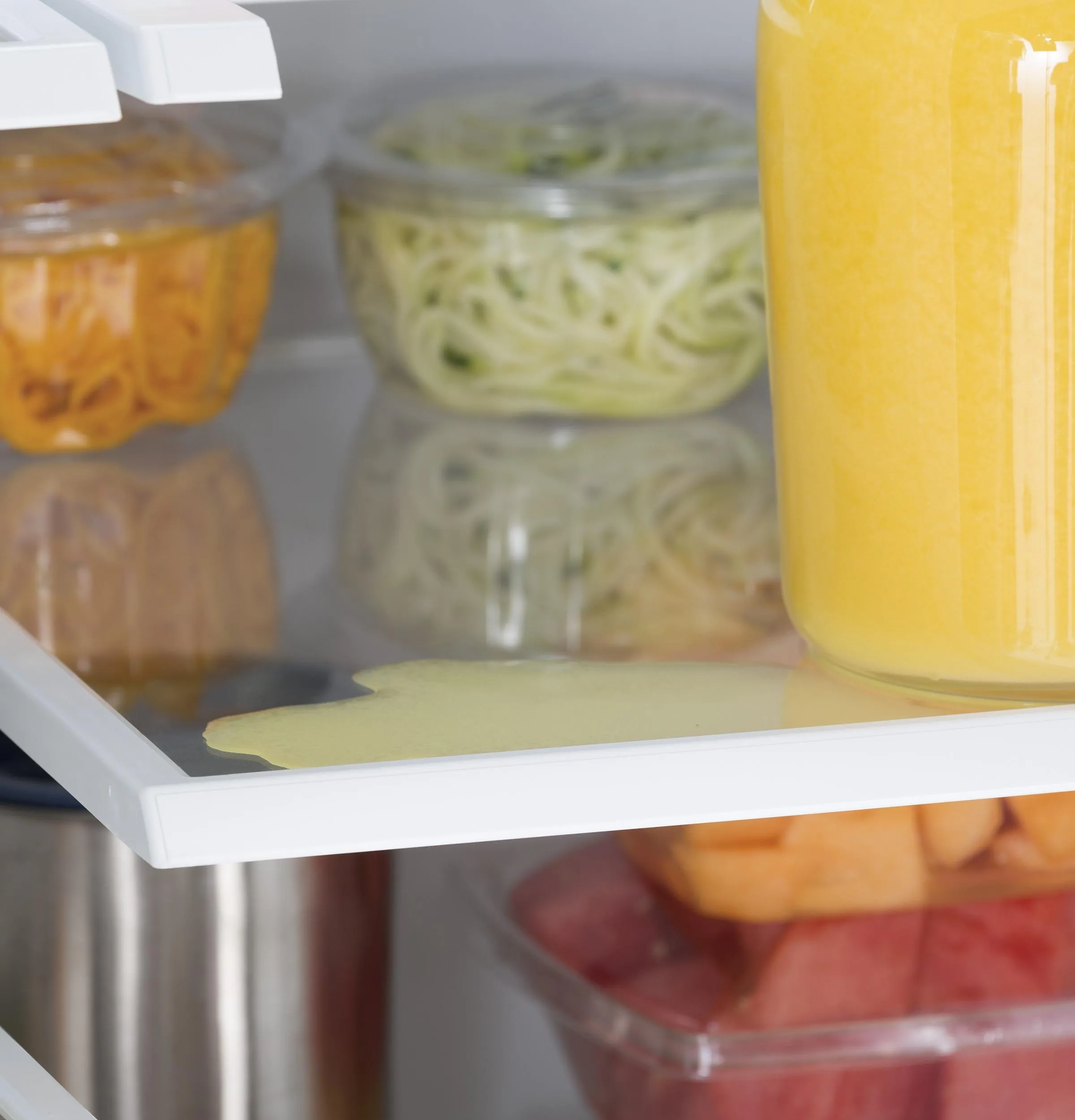 GFE26JGMBB GE® ENERGY STAR® 25.7 Cu. Ft. French-Door Refrigerator