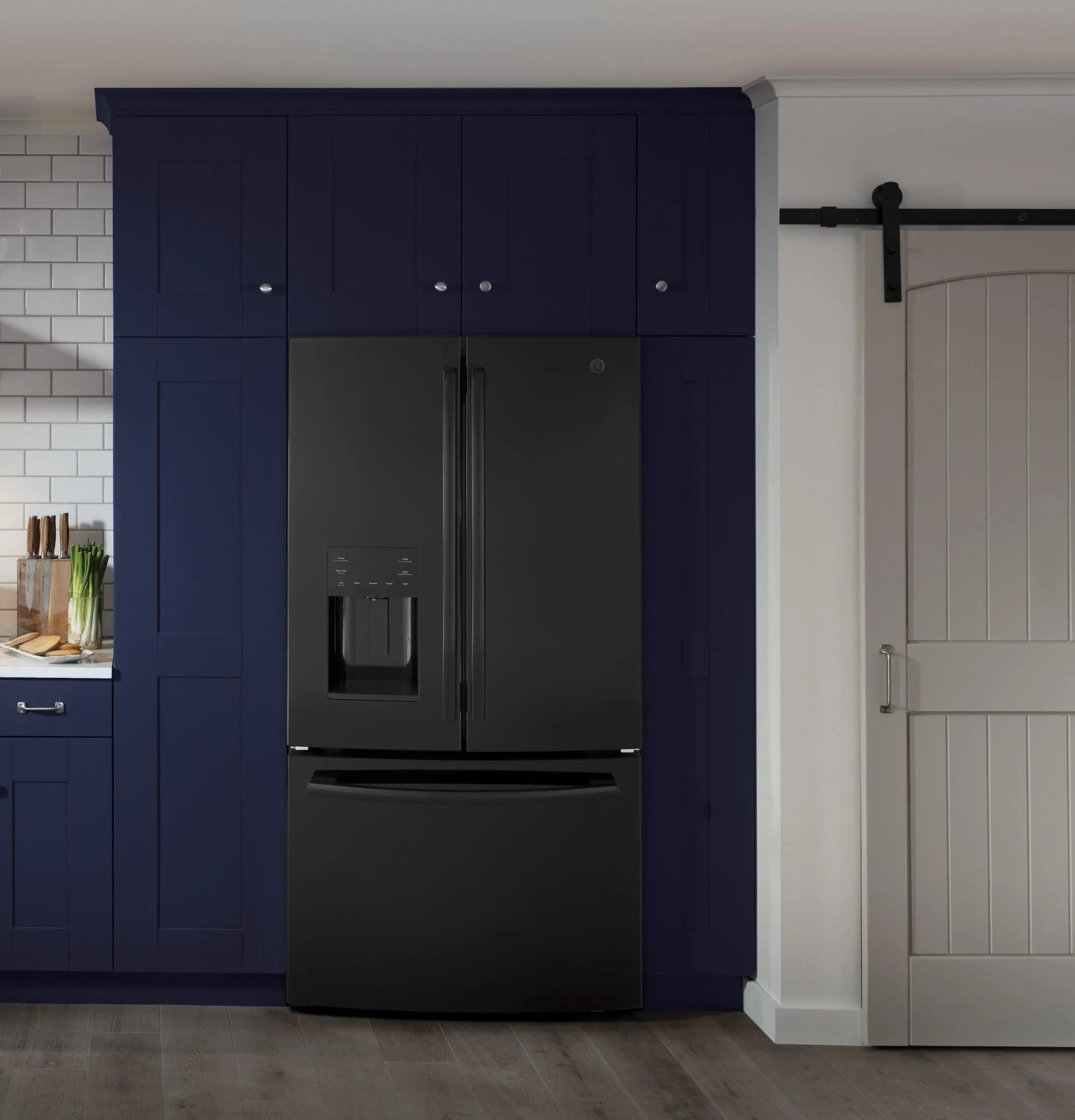 GFE26JGMBB GE® ENERGY STAR® 25.7 Cu. Ft. French-Door Refrigerator