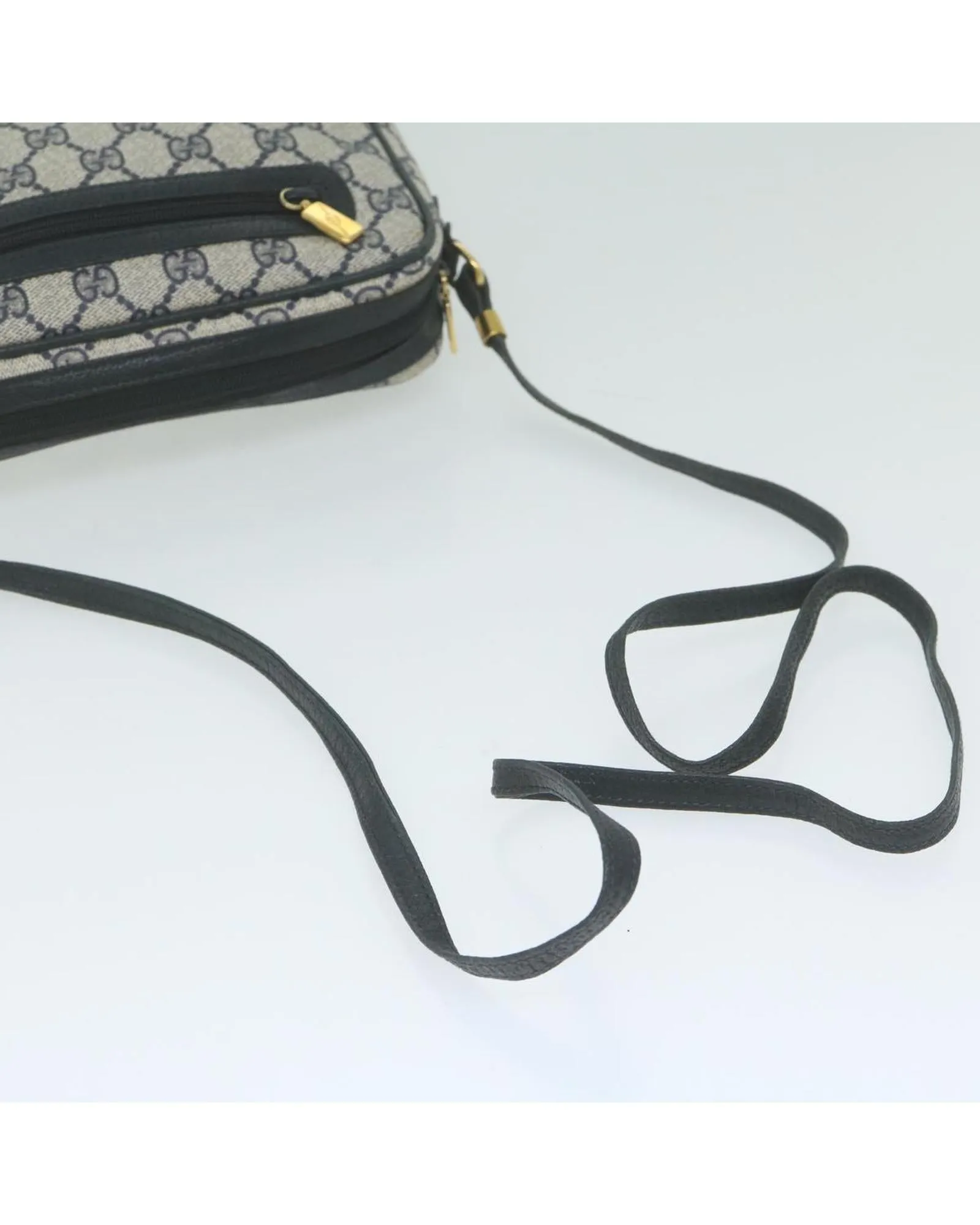 GG Supreme Navy Shoulder Bag with Authenticity