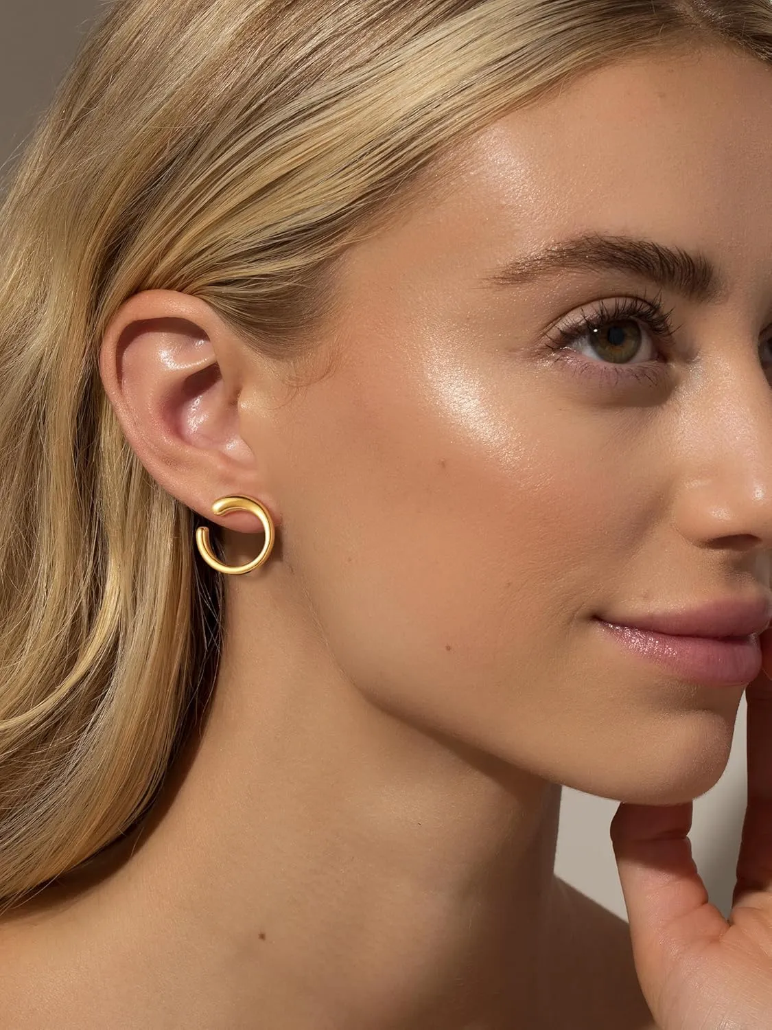 Gold Earrings for Women, Large Open Earrings 14K Gold Plated Smiple Hypoallergenic Trendy Statement Dangle Earrings Gold Dainty Geometric Rectangle Drop Stud Earrings Piercing Jewelry