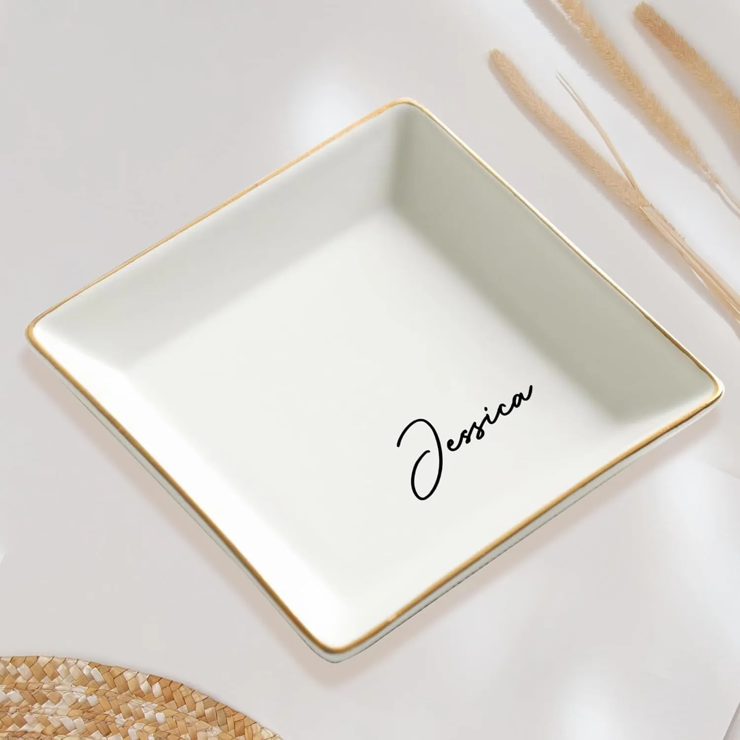 Gossby Personalized Jewelry Tray - Gift for Women Mom Friend with Name - White Ceramic Trinket Tray Dish Plate for Ring Earring Bracelet - Custom Gift Mothers Day Birthday Christmas