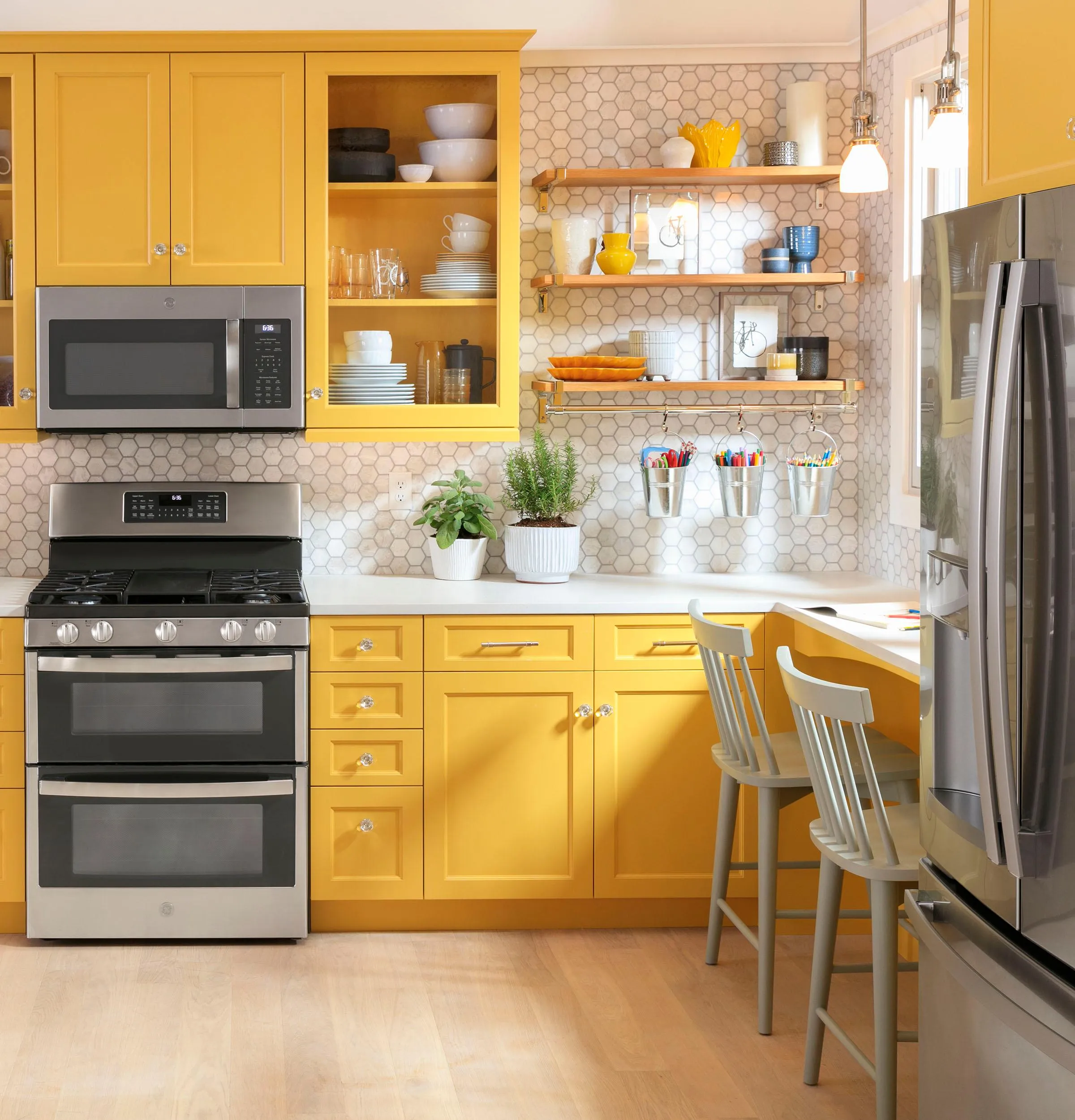 GYE22GYNFS GE® ENERGY STAR® 22.1 Cu. Ft. Counter-Depth Fingerprint Resistant French-Door Refrigerator