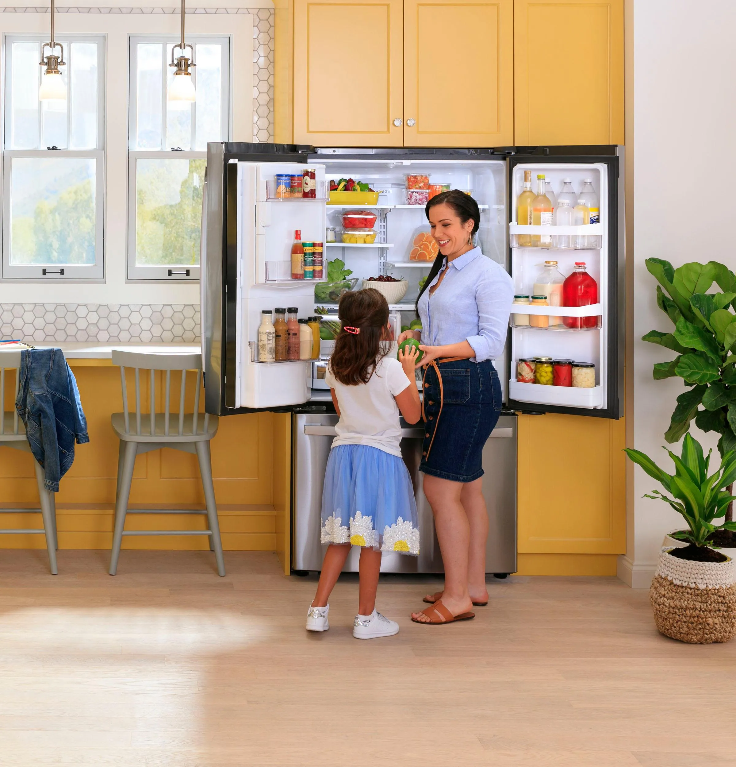 GYE22GYNFS GE® ENERGY STAR® 22.1 Cu. Ft. Counter-Depth Fingerprint Resistant French-Door Refrigerator