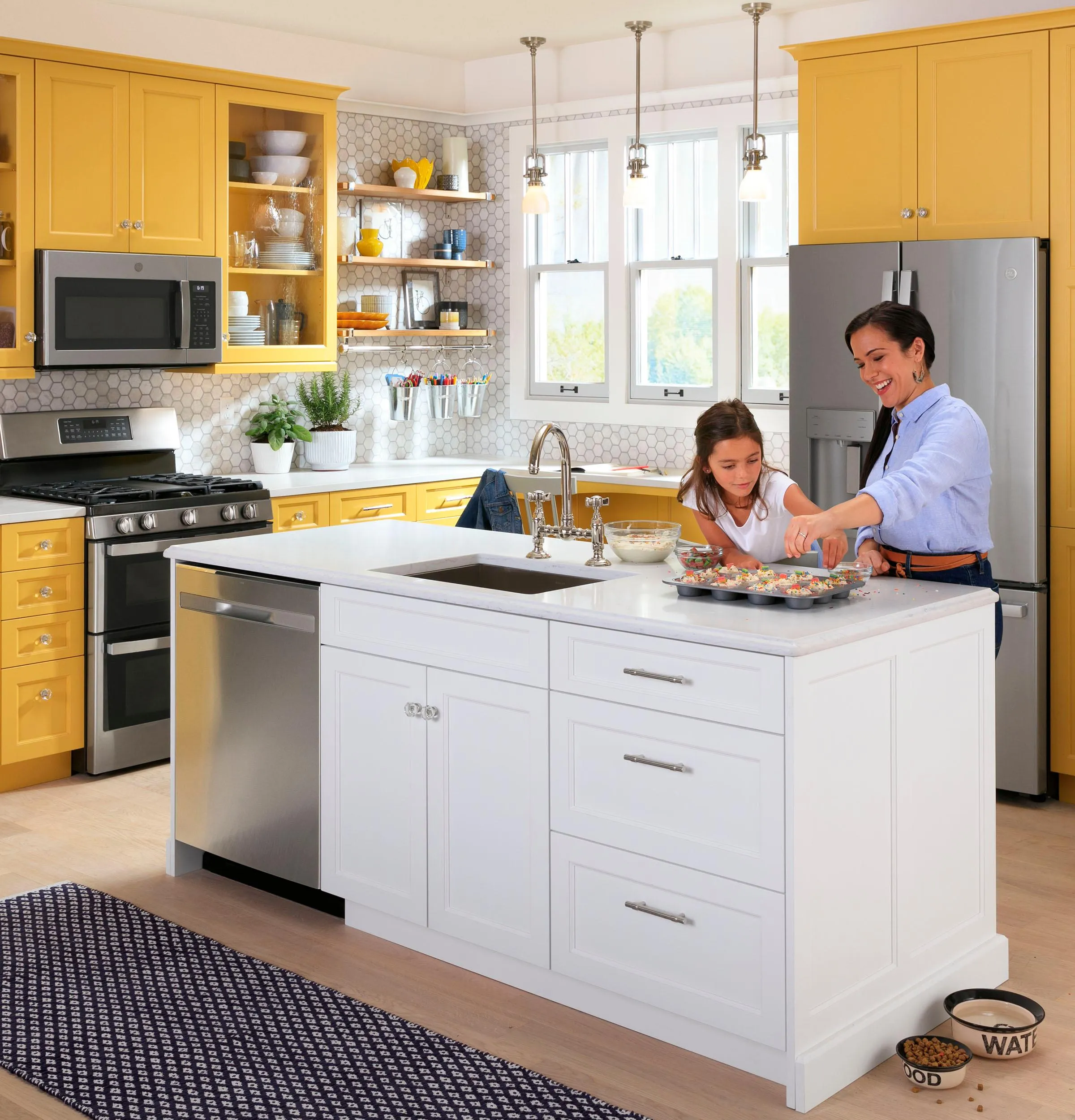GYE22GYNFS GE® ENERGY STAR® 22.1 Cu. Ft. Counter-Depth Fingerprint Resistant French-Door Refrigerator