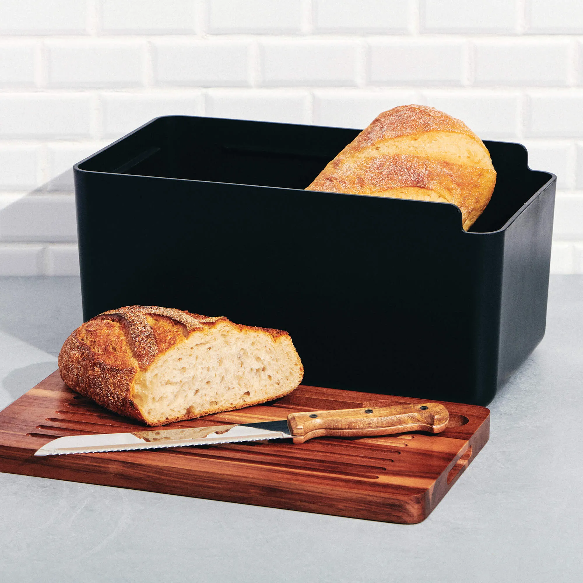 Hudson Bread Bin with Cutting Board Lid - Black