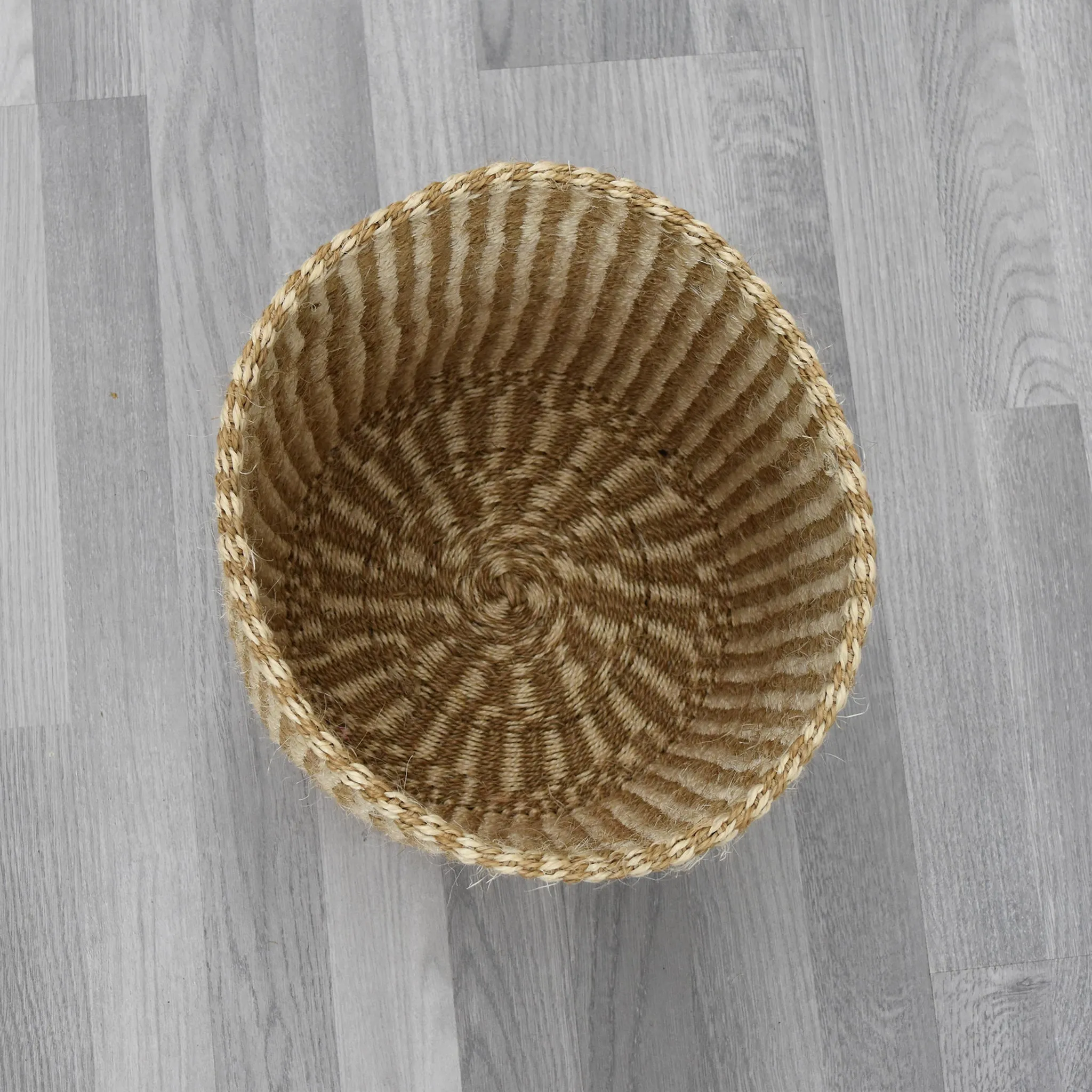 Kenyan Basket - Sisal Basket - KB49 - 10"