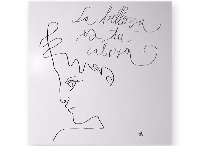 LA BELLEZZA Magnetic Board