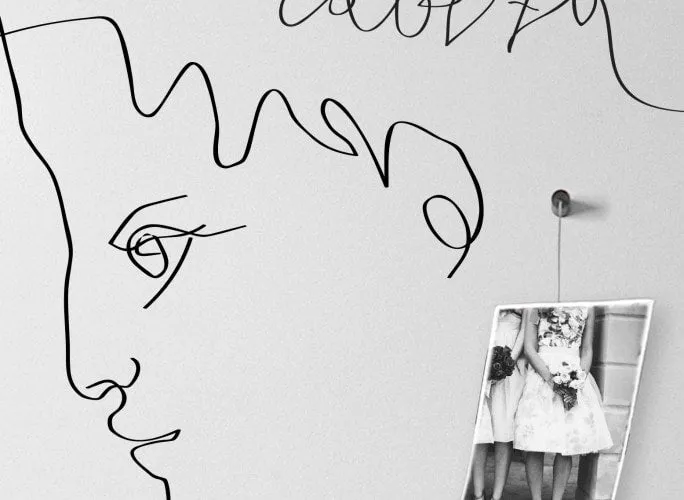 LA BELLEZZA Magnetic Board