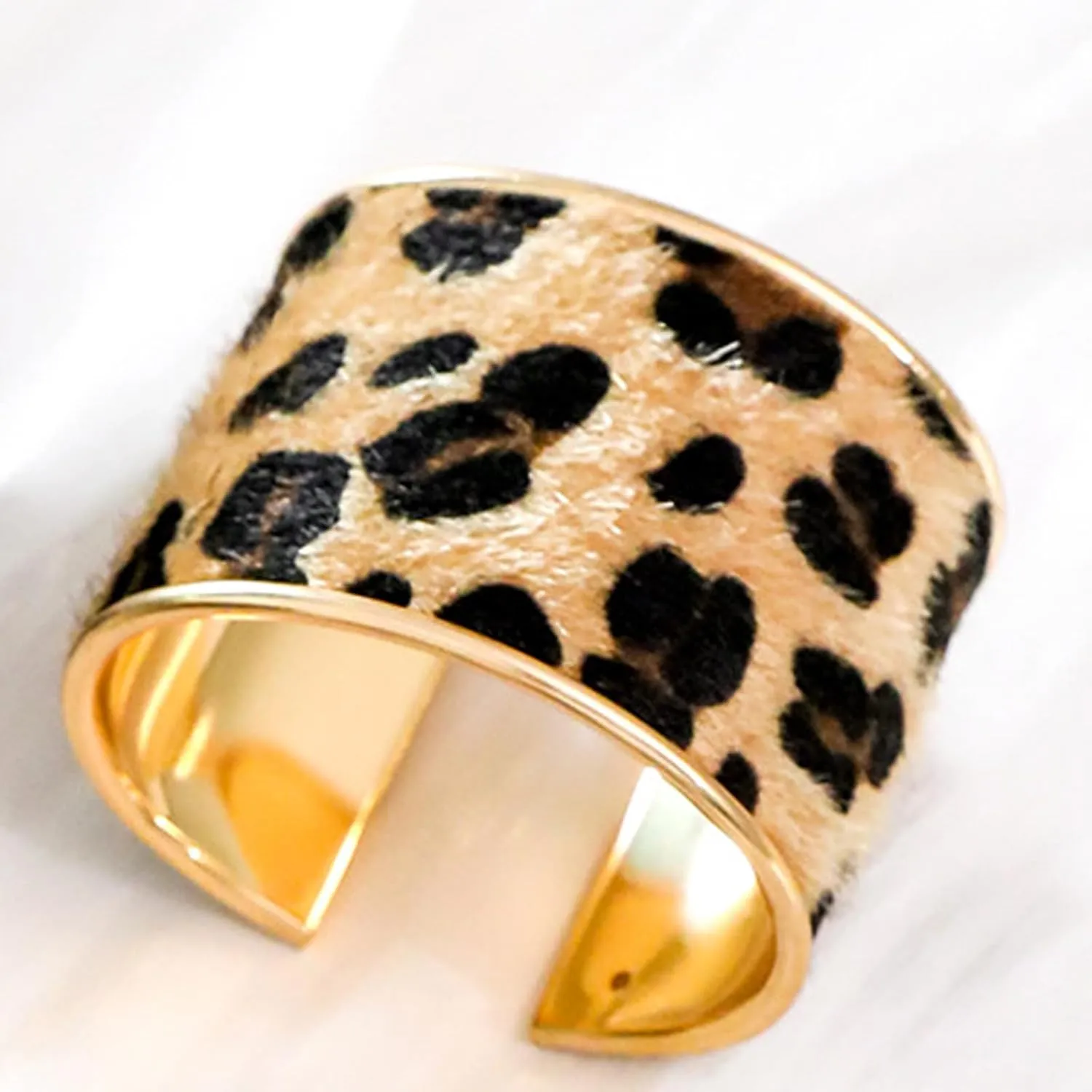 Long tiantian Leopard Bangles for Women Bangle Bracelets Chunky Bangles Bracelets Non Tarnish Gold/Silver Bracelet for Women Trendy Jewelry Gifts