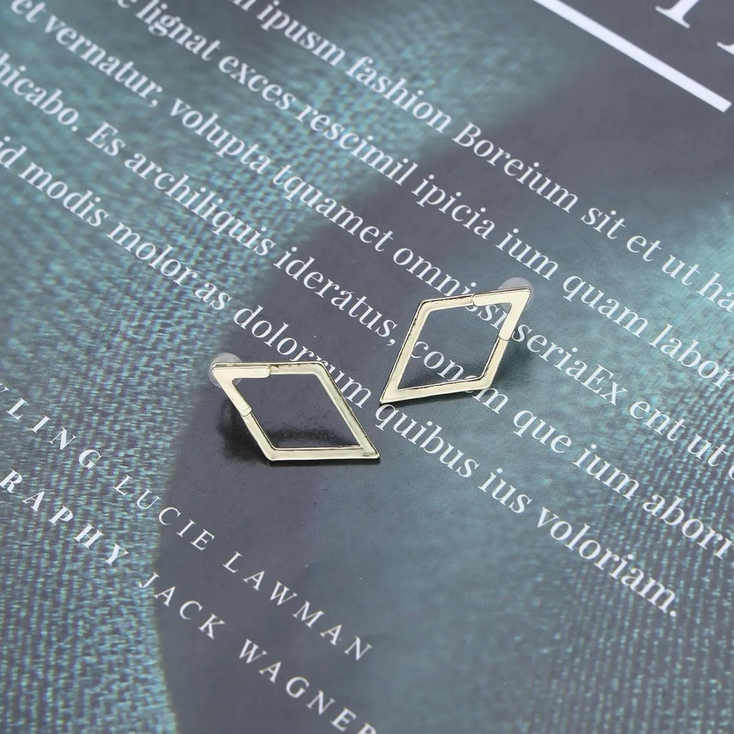 Minimalist Gold Ear Jacket Earrings Rhombus Geometric Ear Studs Hollow Square Front Back Earrings Open Rhombus Earring Jewelry for Women(Gold Geometric 1)