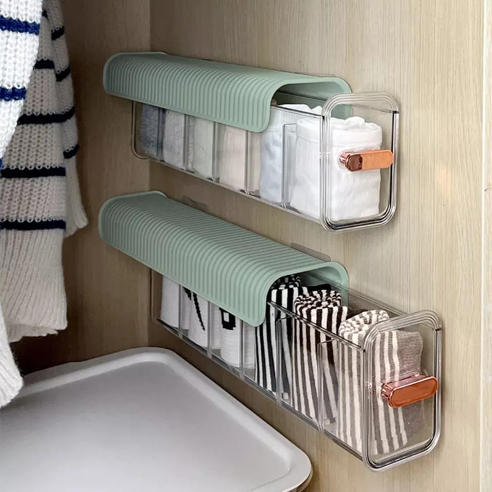 MULTIFUNCTIONAL WALL HANGING ORGANIZER