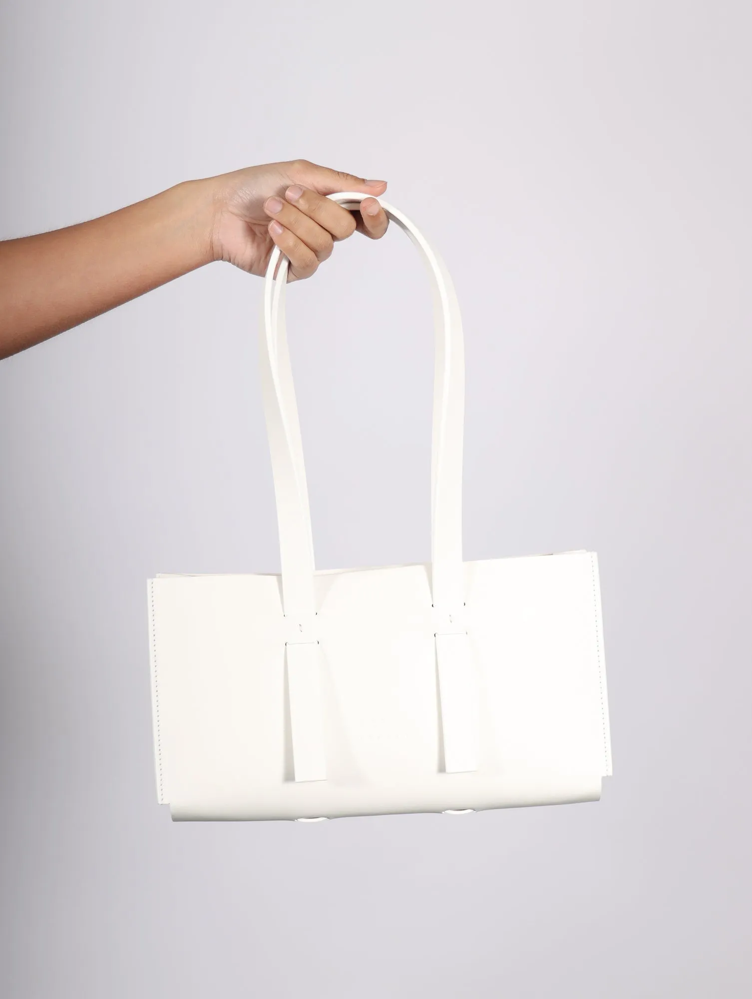 Orizzontale Shoulder Bag in White by Arrhe Studio