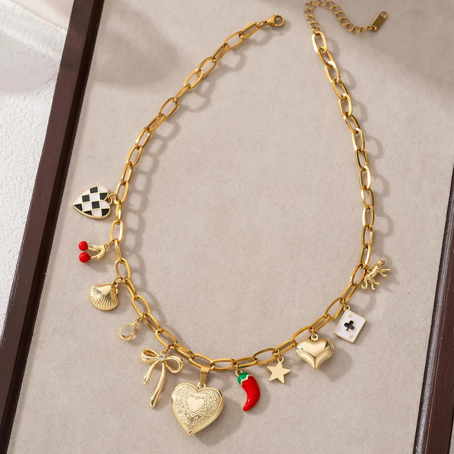 Trendy Stainless Steel Gold Plated Charm Necklace with Heart Pearl Pepper Conch Ceramic Pendant Necklace for Women Collares Chokers Jewelry