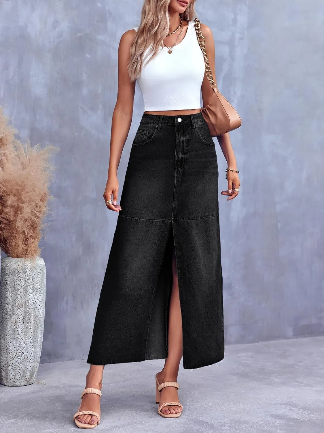 Wenrine Women's High Waisted Denim Maxi Skirts Frayed Hem Split Jean Skirts with Pockets