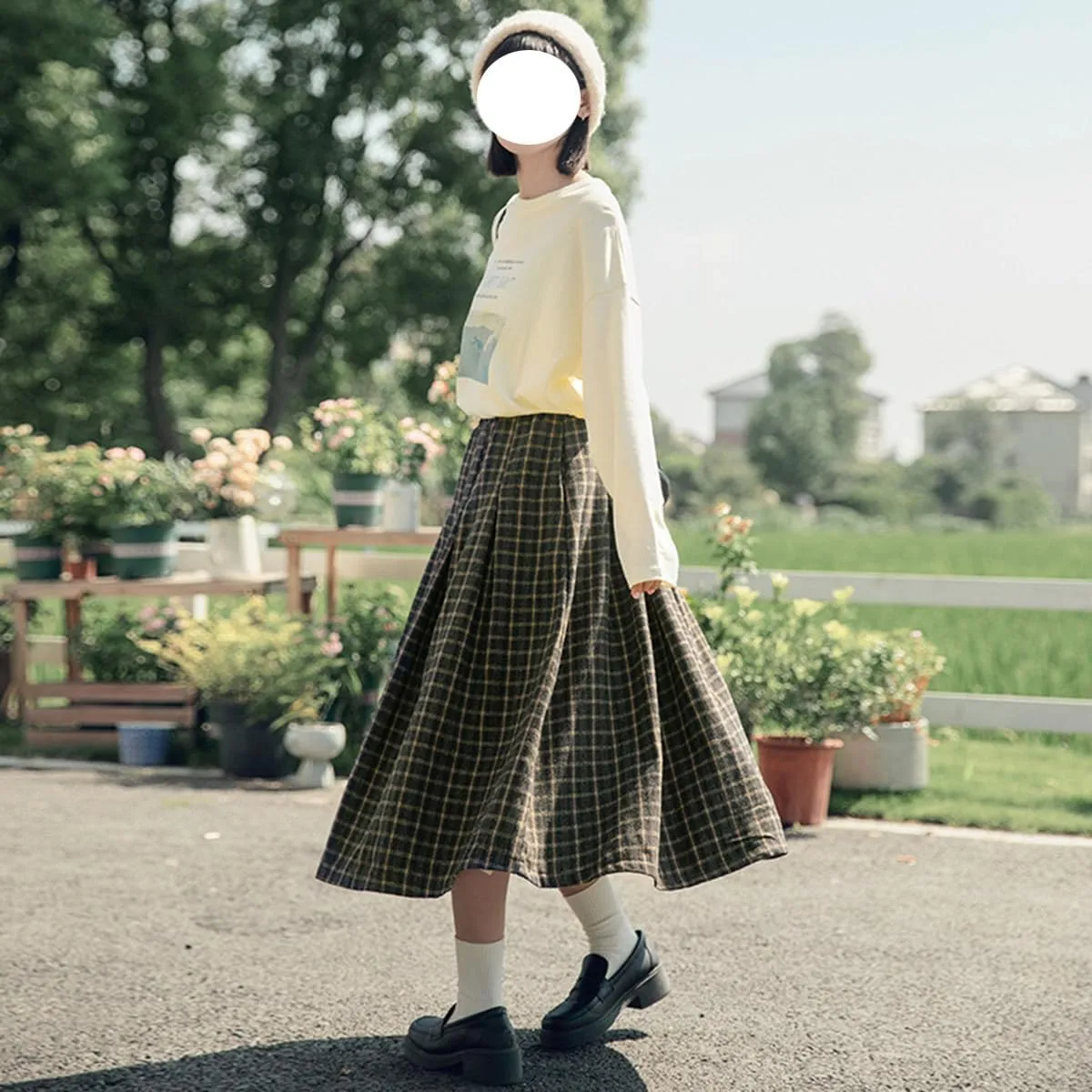 Womens Fall Long Plaid Skirt with Pockets Casual Vintage High Waisted Pleated A Line Flare Wool Tartan Winter Skirts
