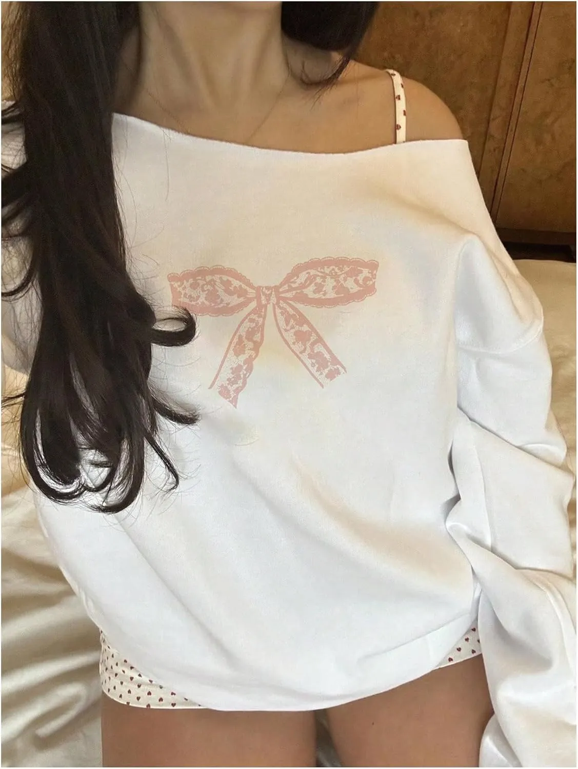 Women's Off The Shoulder Sweatshirt Tops Graphic Long Sleeve Loose Pullover Fall Tops Trendy