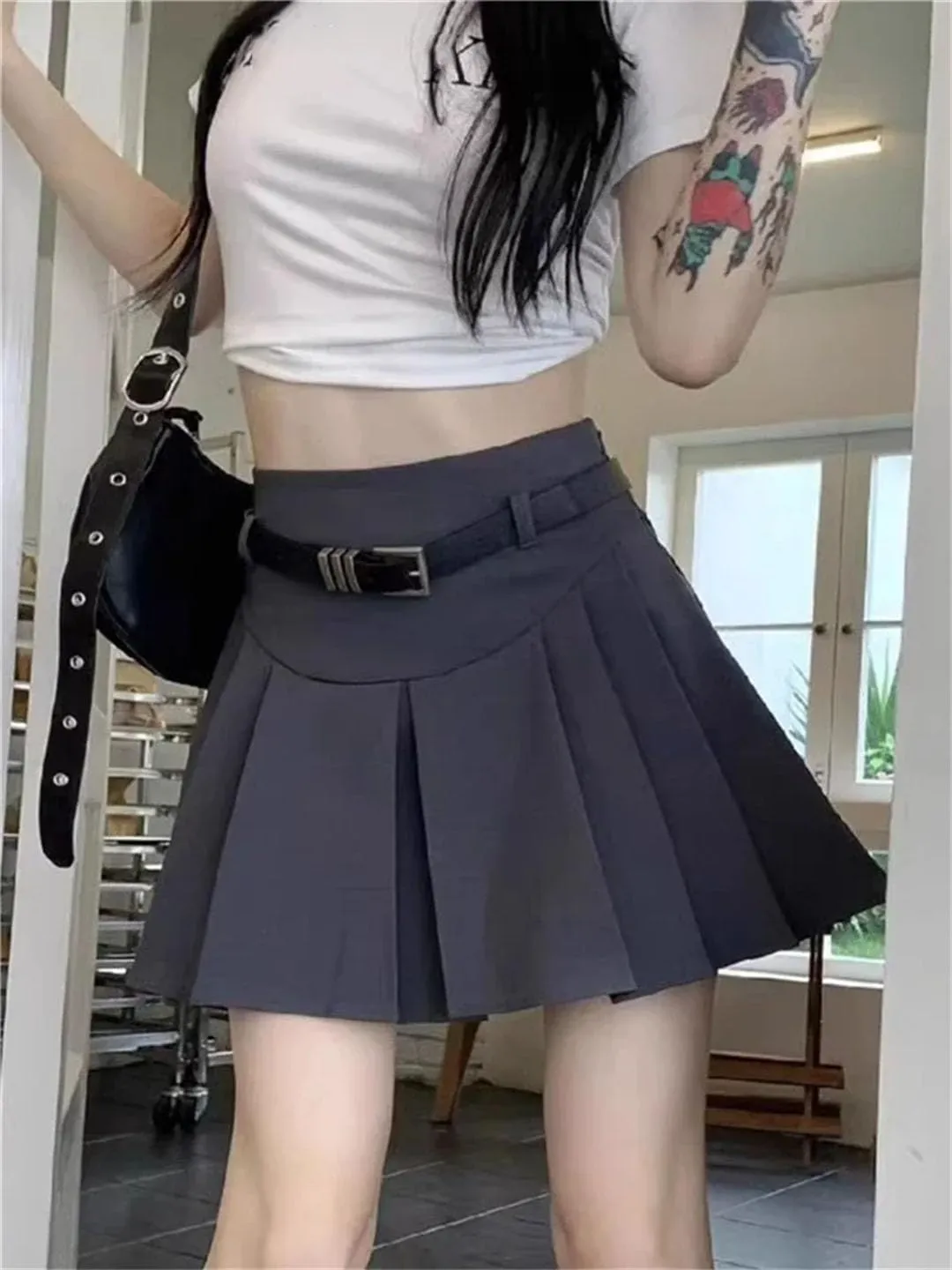 Women's with Belt Preppy Style High-Waisted Skirt Slimming Short Season Skirt