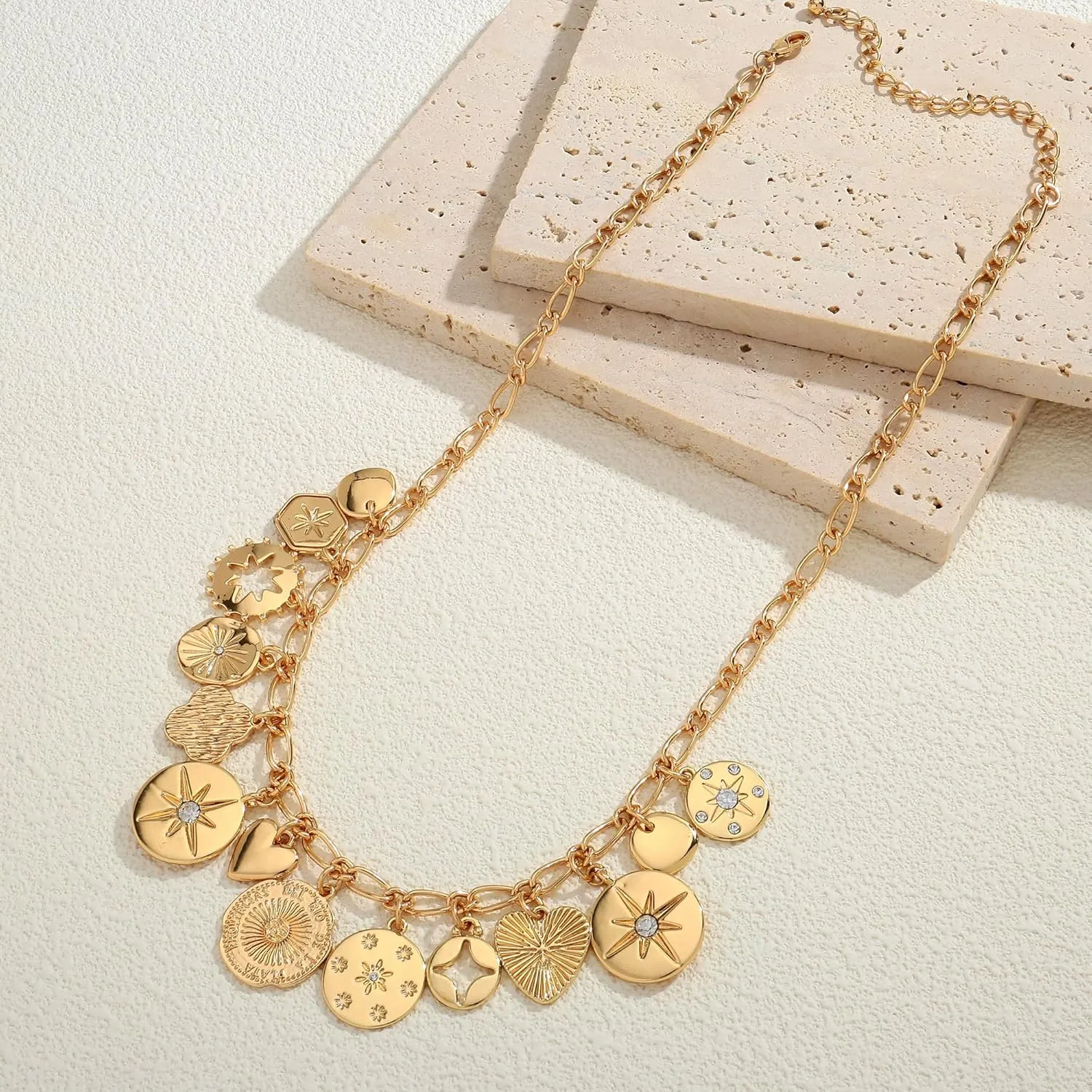 WOWORAMA Chunky Gold Charm Necklace for Women Boho Chunky Heart Statement Necklace Vintage Heart Coin Disc Charm Necklace Jewelry
