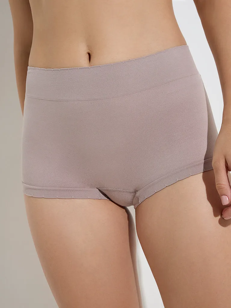 Wunderlove Light Brown Seam-Free Boy Shorts Brief